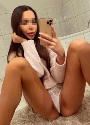 проститутка Каролина, 22, Ульяновск